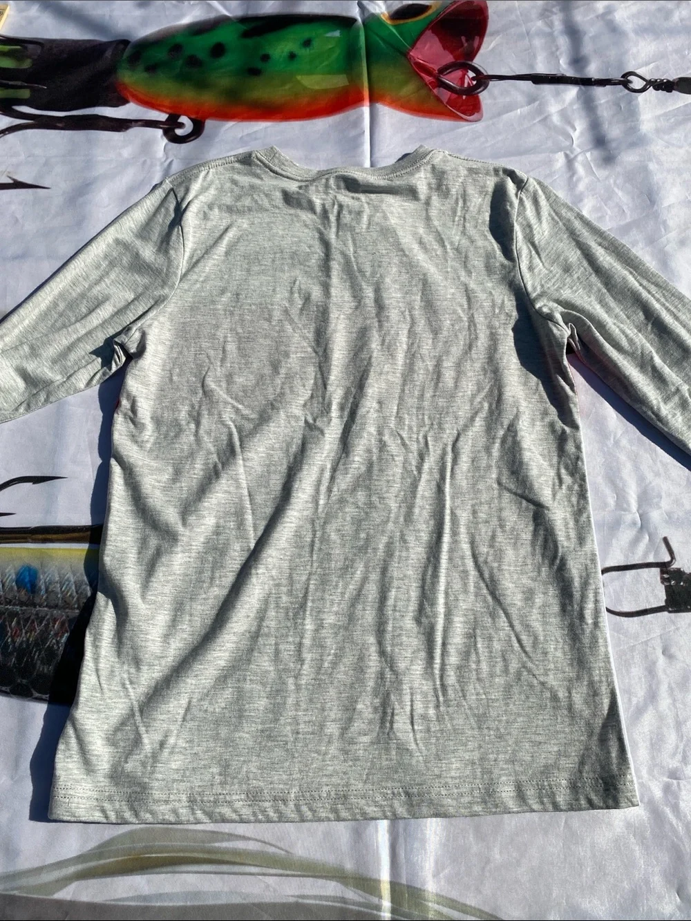 Levi's Kid's XL (13-15 YOld) Long Sleeve Colorblock Graphic Tee - Gray/Red/White